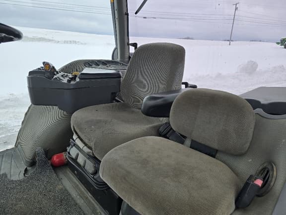 Image of Case IH MX220 equipment image 4