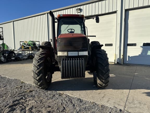 Image of Case IH MX220 equipment image 2