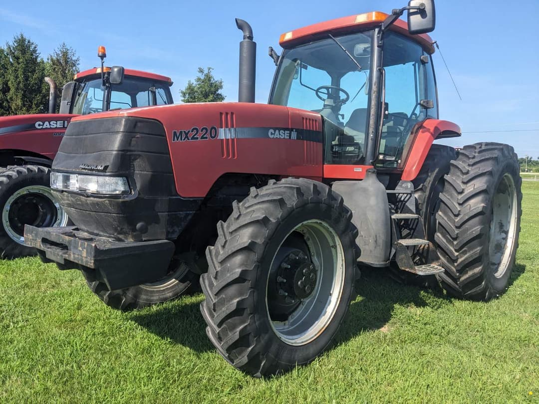 Image of Case IH MX220 Primary image