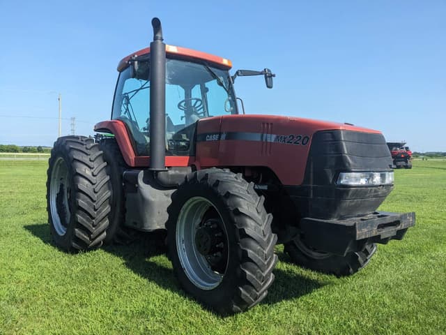 Image of Case IH MX220 equipment image 2