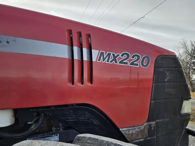 Image of Case IH MX220 equipment image 2