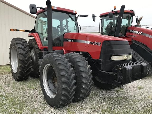 Image of Case IH MX240 equipment image 1