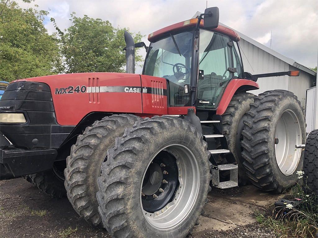 Image of Case IH MX240 Primary image