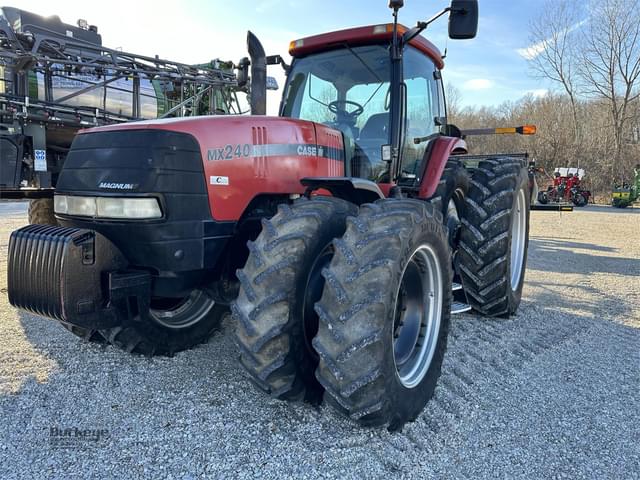 Image of Case IH MX240 equipment image 1