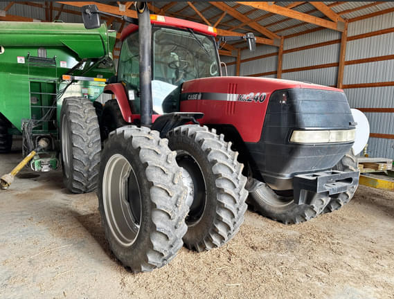 Image of Case IH MX240 Primary image