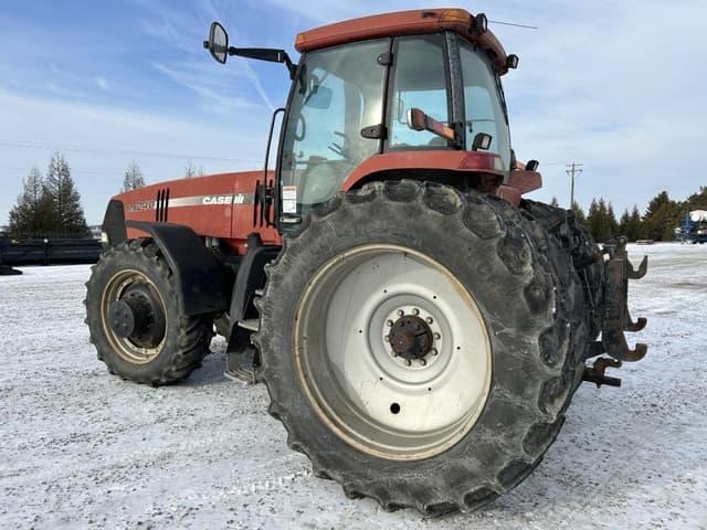 Image of Case IH MX240 equipment image 4