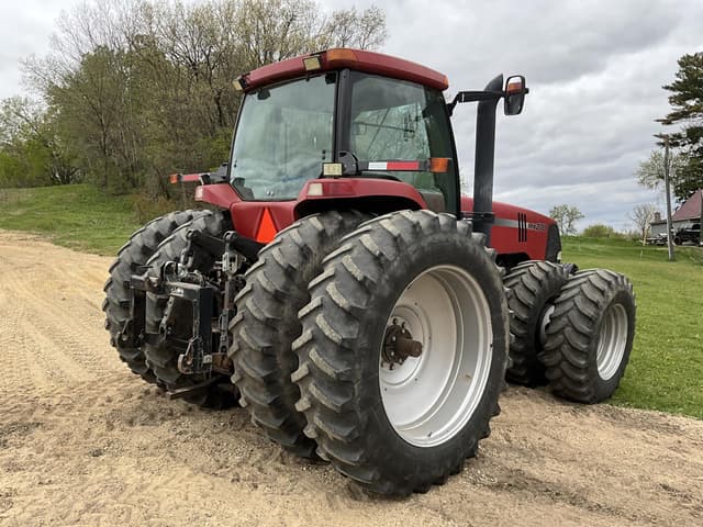 Image of Case IH MX270 equipment image 4
