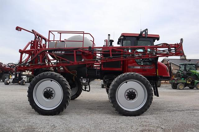 Image of Case IH SPX3185 equipment image 3