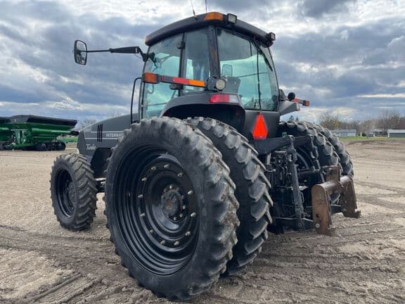Image of Case IH MX240 equipment image 2