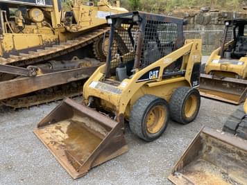 Main image Caterpillar 216