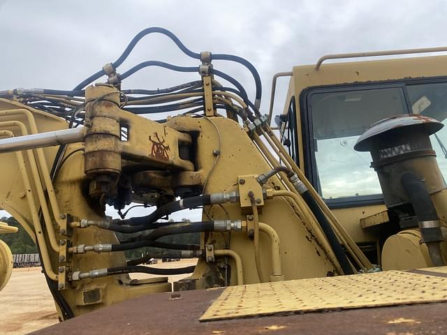 Image of Caterpillar 615C equipment image 4