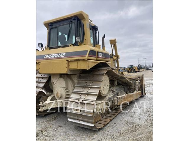 Image of Caterpillar D6R equipment image 2