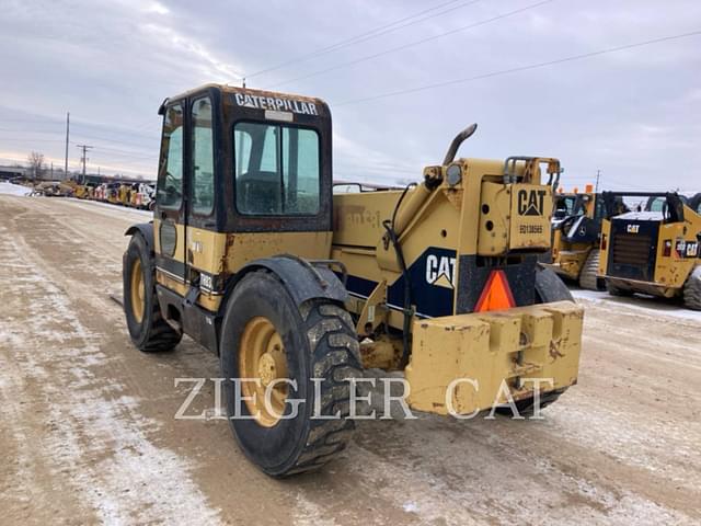 Image of Caterpillar TH83 equipment image 3