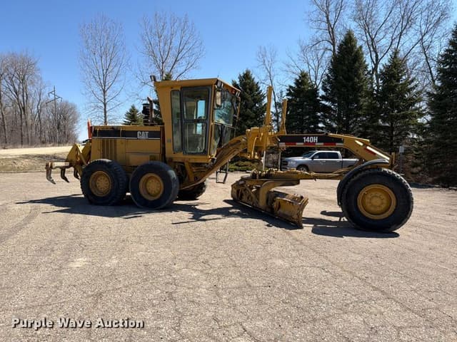 Image of Caterpillar 140H equipment image 3