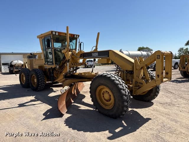 Image of Caterpillar 140H equipment image 2