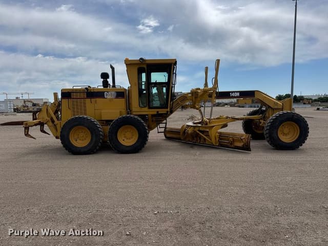 Image of Caterpillar 140H equipment image 3