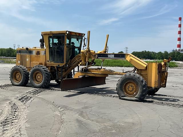 Image of Caterpillar 140H equipment image 2
