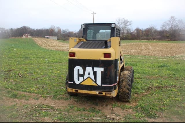 Image of Caterpillar 226 equipment image 3