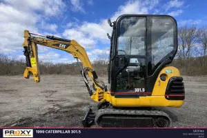 1999 Caterpillar 301.5 Image