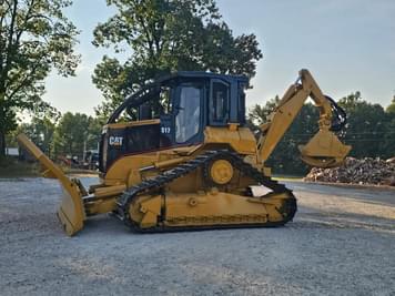 Main image Caterpillar 517