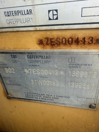 Image of Caterpillar 902 equipment image 4