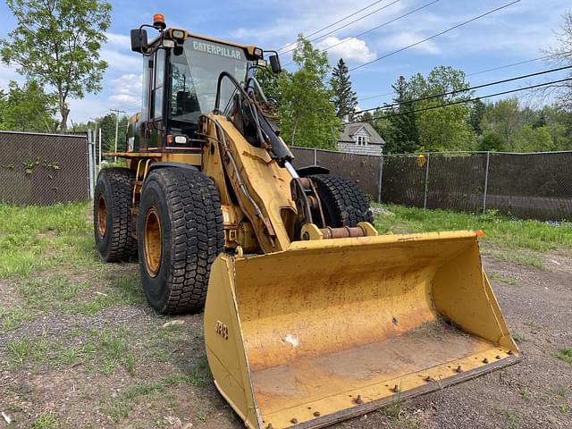 Image of Caterpillar 924G equipment image 2