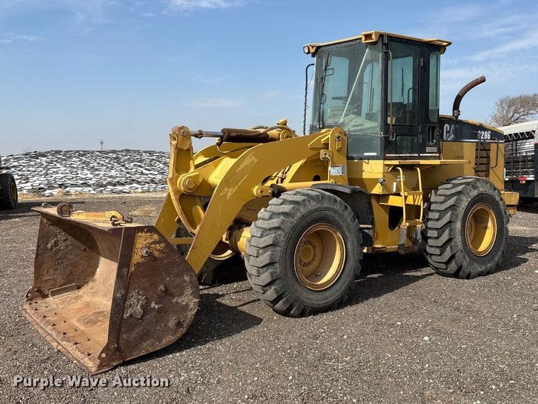 1999 Caterpillar 928G Equipment Image0