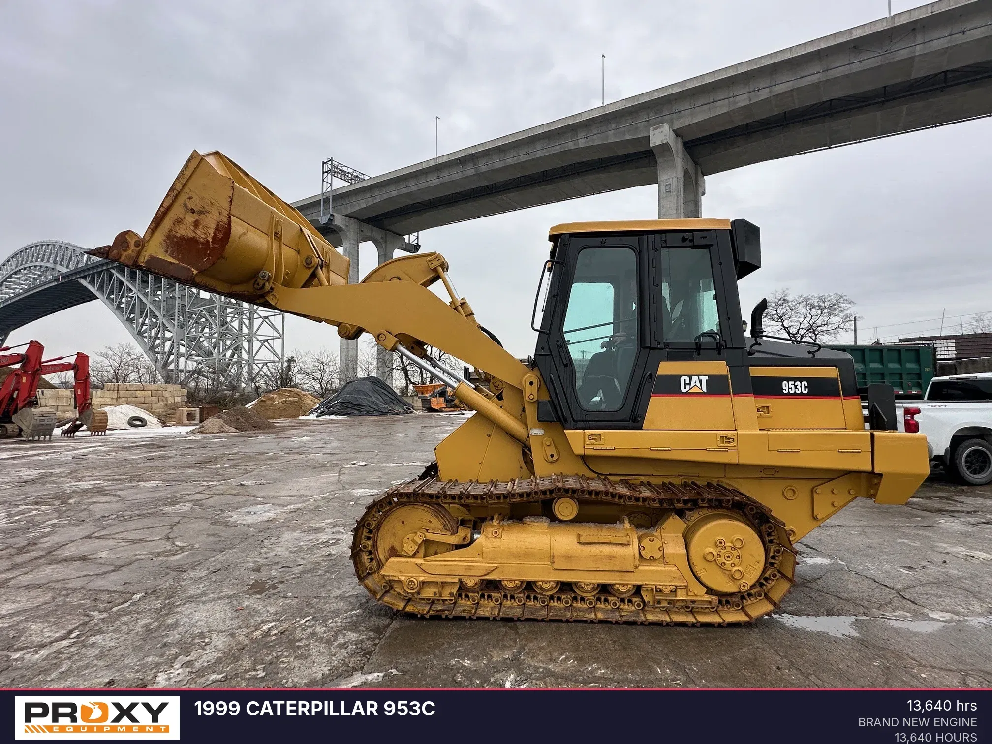 1999 Caterpillar 953C Equipment Image0