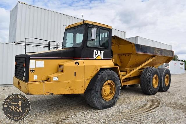 Image of Caterpillar D250E equipment image 1
