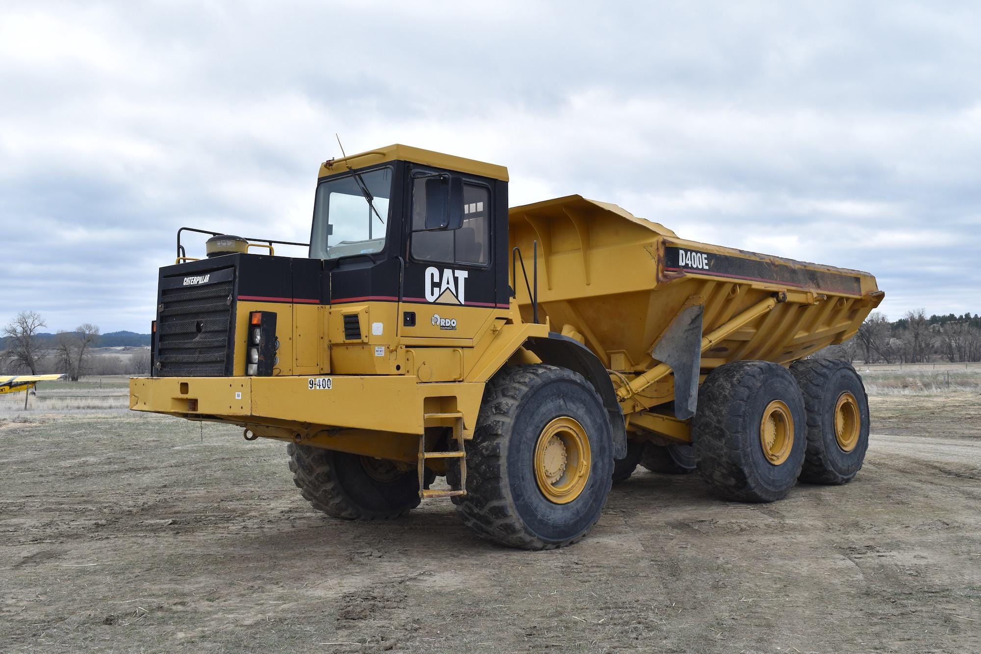 Main image Caterpillar D400E