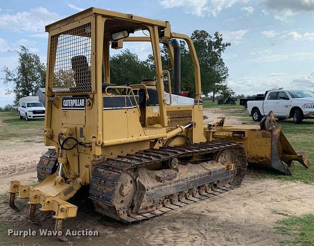 Image of Caterpillar D5C XL equipment image 4