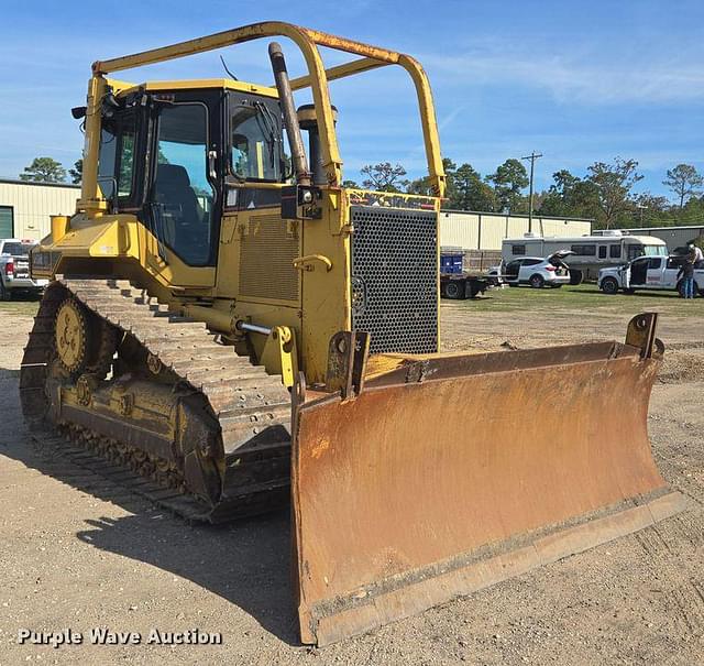 Image of Caterpillar D6M XL equipment image 2