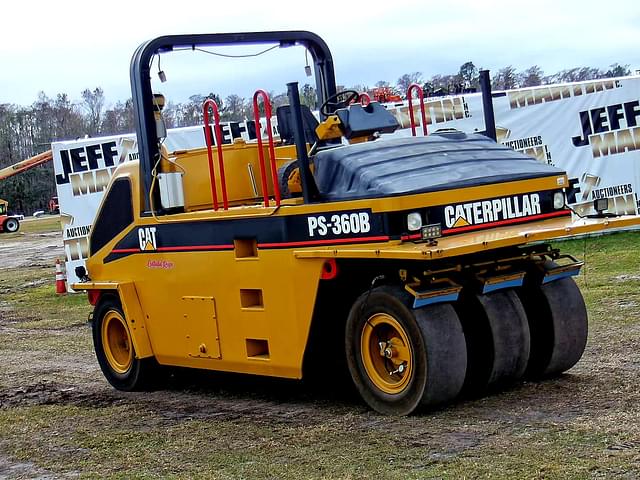 Image of Caterpillar PS-360B equipment image 2