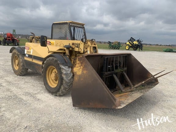 1999 Caterpillar TH62 Image