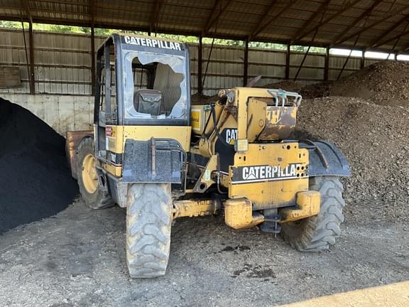 Image of Caterpillar TH62 equipment image 4