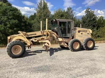 Main image Champion 710A