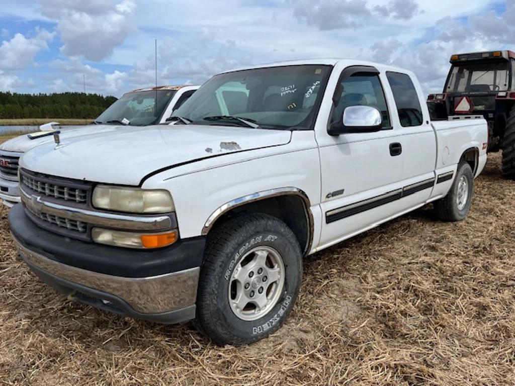 Image of Chevrolet 1500 Primary image