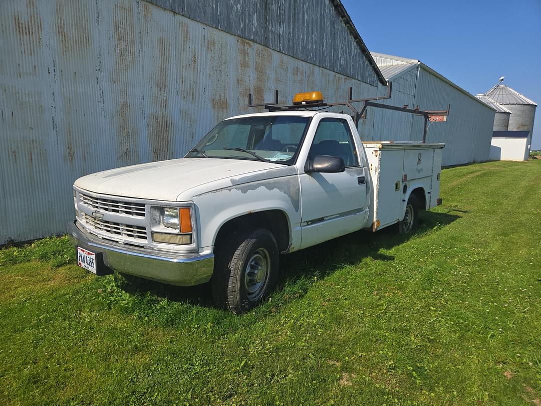 Image of Chevrolet 3500 Primary image