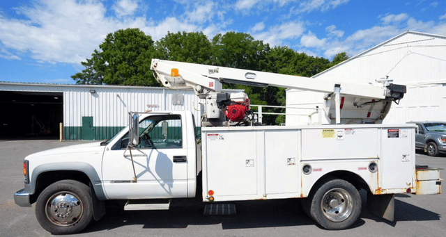 Image of Chevrolet 3500HD equipment image 1