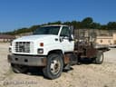 1999 Chevrolet C6500 Image