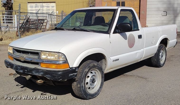 Image of Chevrolet S-10 Primary image