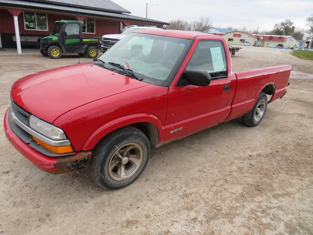 Image of Chevrolet S10 Primary image