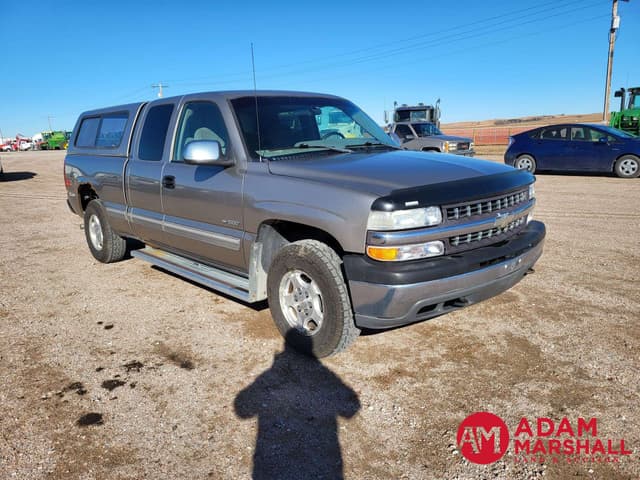 Image of Chevrolet 1500 equipment image 1