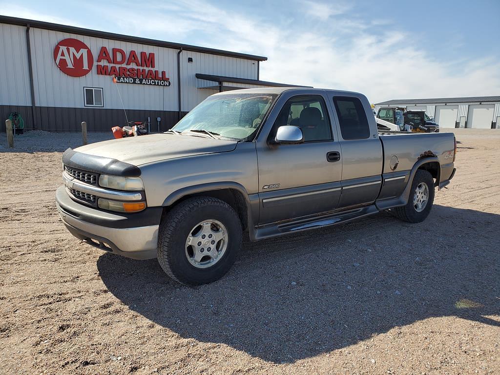 Image of Chevrolet Silverado Primary image