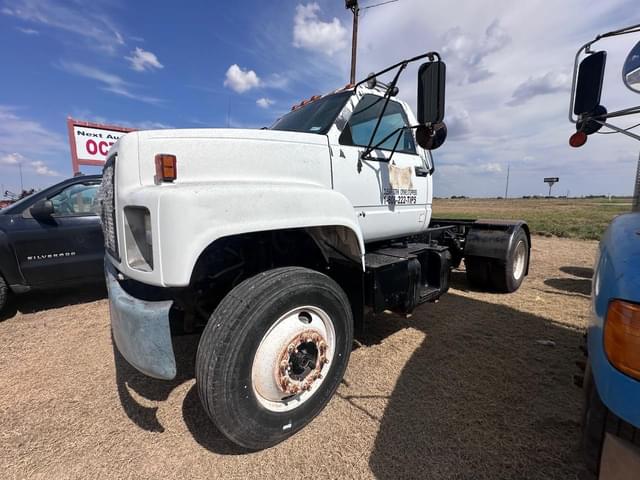 Image of Chevrolet Top Kick equipment image 2