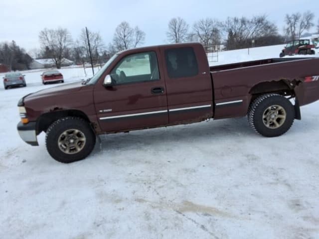 Image of Chevrolet 1500 equipment image 1