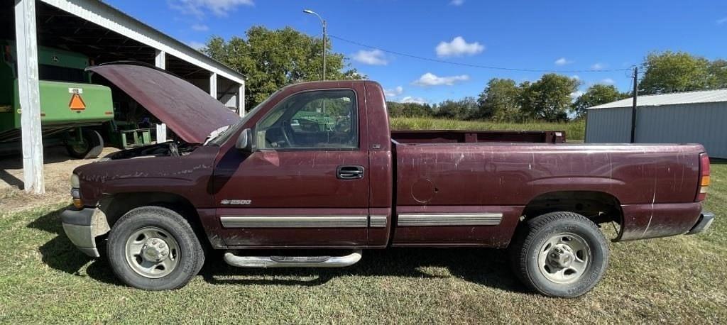 Image of Chevrolet 2500 Primary image