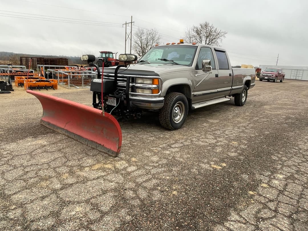 Image of Chevrolet 3500 Primary image