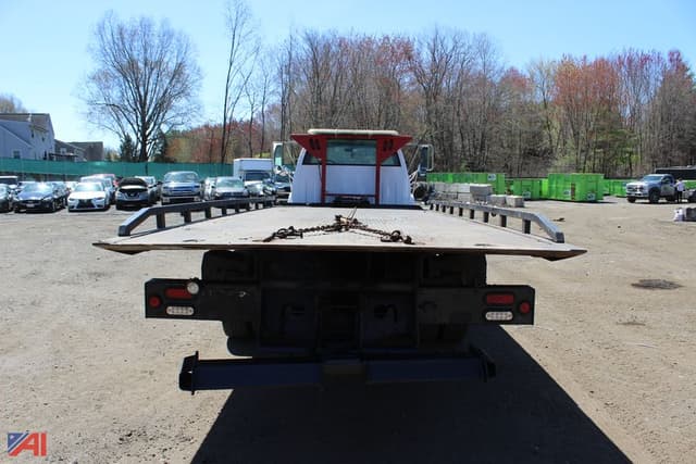 Image of Chevrolet C6500 equipment image 3