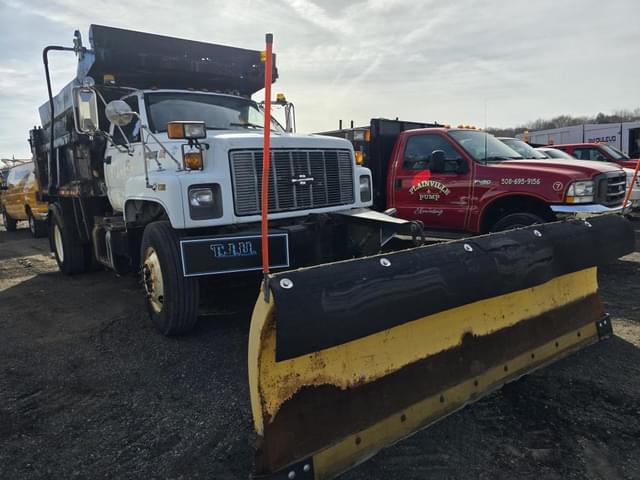 Image of Chevrolet Kodiak equipment image 1